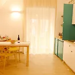 Lilli\'S Apartment